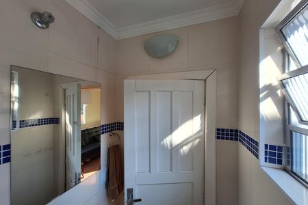 Casa à venda com 224m², 5 quartos e 3 vagas Casa à venda com 224m², 5 quartos e 3 vagas Banheiro Edícula