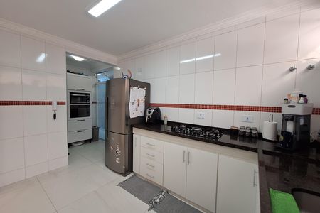 Cozinha de casa à venda com 5 quartos, 224m² em Jardim Monte Libano, Santo André