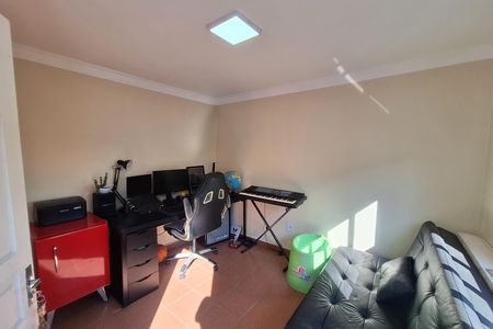 Casa à venda com 224m², 5 quartos e 3 vagas Casa à venda com 224m², 5 quartos e 3 vagasEdícula