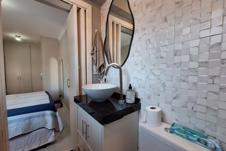 Casa à venda com 224m², 5 quartos e 3 vagas Casa à venda com 224m², 5 quartos e 3 vagasBanheiro da Suíte
