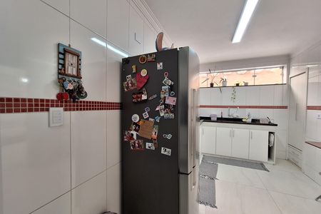Casa à venda com 224m², 5 quartos e 3 vagas Casa à venda com 224m², 5 quartos e 3 vagasCozinha