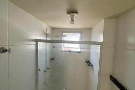 Apartamento para alugar com 70m², 2 quartos e 1 vaga Apartamento para alugar com 70m², 2 quartos e 1 vagaBanheiro