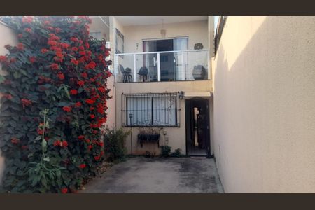 Área externa de casa à venda com 3 quartos, 110m² em Parque Xangri-lá, Contagem