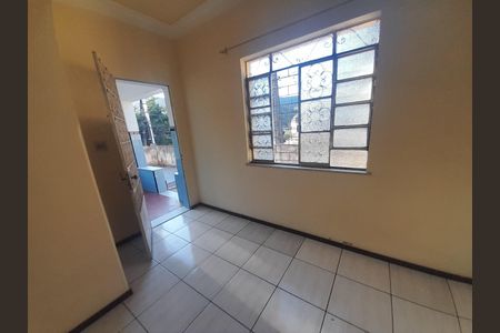 Casa de condomínio para alugar com 360m², 3 quartos e 2 vagas