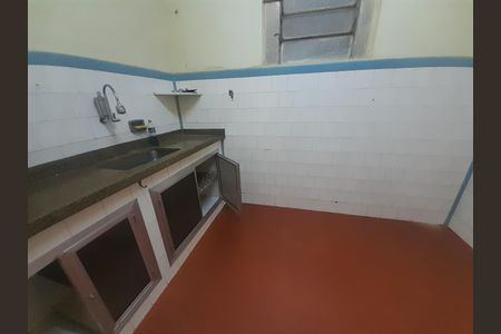Casa de condomínio para alugar com 360m², 3 quartos e 2 vagas