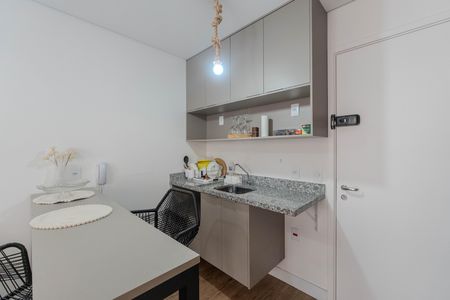 Cozinha de apartamento para alugar com 1 quarto, 38m² em Bela Vista, São Paulo