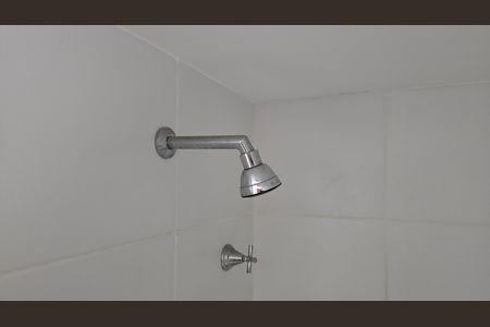 Banheiro de apartamento para alugar com 1 quarto, 44m² em Cachambi, Rio de Janeiro