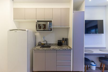 Studio para alugar com 28m², 1 quarto e sem vaga Studio para alugar com 28m², 1 quarto e sem vagaCozinha