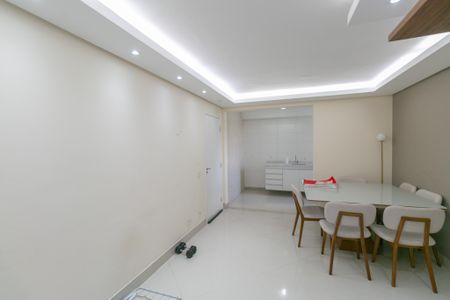 Apartamento para alugar com 70m², 3 quartos e 1 vaga