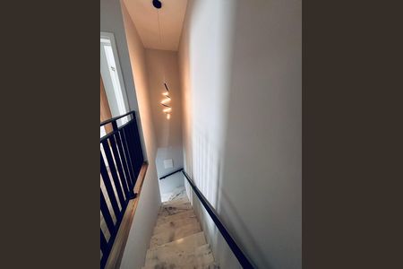 Casa de condomínio à venda com 85m², 2 quartos e 2 vagasAcesso aos quartos
