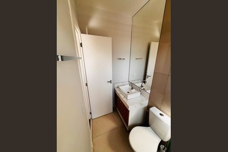 Casa de condomínio à venda com 85m², 2 quartos e 2 vagasBanheiro suíte 1