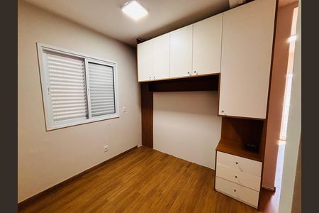 Casa de condomínio à venda com 85m², 2 quartos e 2 vagasSuíte 