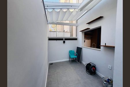 Lavanderia de casa de condomínio à venda com 2 quartos, 85m² em Chácaras São Luís, Barueri