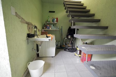 Casa à venda com 190m², 2 quartos e 2 vagas Casa à venda com 190m², 2 quartos e 2 vagasÁrea de Serviço
