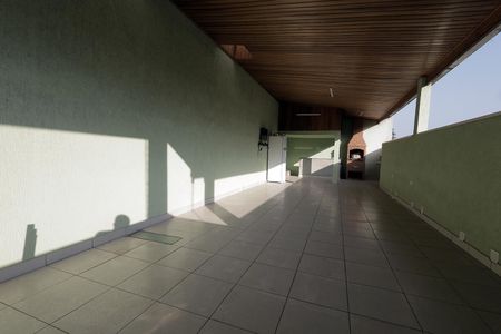 Casa à venda com 190m², 2 quartos e 2 vagas Casa à venda com 190m², 2 quartos e 2 vagasCobertura