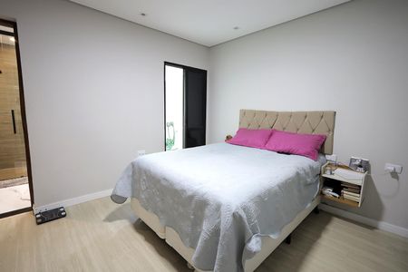 Casa à venda com 190m², 2 quartos e 2 vagas Casa à venda com 190m², 2 quartos e 2 vagasQuarto Suíte