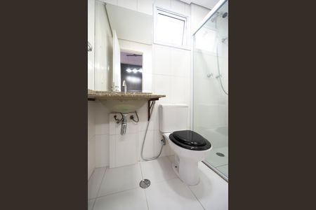 Apartamento para alugar com 130m², 3 quartos e 2 vagas Apartamento para alugar com 130m², 3 quartos e 2 vagasBanheiro da suíte 03