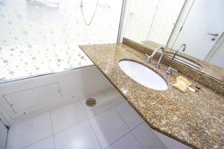 Apartamento para alugar com 130m², 3 quartos e 2 vagas Apartamento para alugar com 130m², 3 quartos e 2 vagasPia