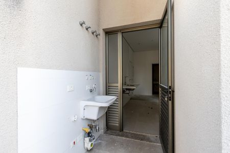 Apartamento à venda com 83m², 1 quarto e 1 vaga Apartamento à venda com 83m², 1 quarto e 1 vagaÁrea de Serviço