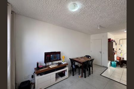 Sala de apartamento à venda com 2 quartos, 46m² em Vargem Pequena, Rio de Janeiro