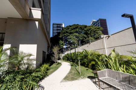 Apartamento à venda com 161m², 3 quartos e 2 vagas Apartamento à venda com 161m², 3 quartos e 2 vagasPista de Corrida