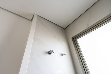 Apartamento à venda com 161m², 3 quartos e 2 vagas Apartamento à venda com 161m², 3 quartos e 2 vagasQuarto 3 - Banheiro da Suite