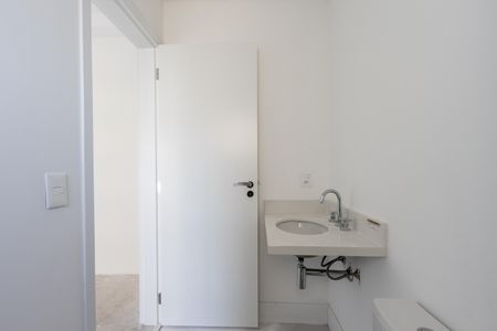 Apartamento à venda com 161m², 3 quartos e 2 vagas Apartamento à venda com 161m², 3 quartos e 2 vagasQuarto 2 - Banheiro da Suite