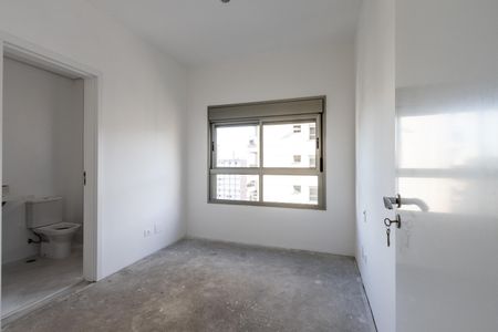Apartamento à venda com 161m², 3 quartos e 2 vagas Apartamento à venda com 161m², 3 quartos e 2 vagasQuarto 2 - Suite