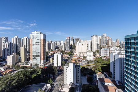 Apartamento à venda com 161m², 3 quartos e 2 vagas Apartamento à venda com 161m², 3 quartos e 2 vagasVaranda