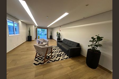 Apartamento para alugar com 112m², 2 quartos e 1 vaga Apartamento para alugar com 112m², 2 quartos e 1 vagaHall de entrada