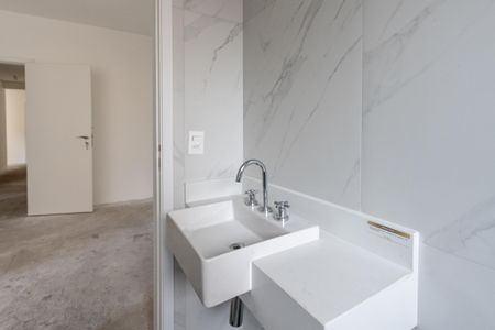 Apartamento à venda com 222m², 4 quartos e 3 vagas Apartamento à venda com 222m², 4 quartos e 3 vagasQuarto 1 - Banheiro 2 da Suite Master
