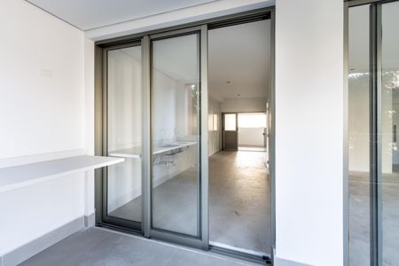 Apartamento à venda com 222m², 4 quartos e 3 vagas Apartamento à venda com 222m², 4 quartos e 3 vagasCozinha