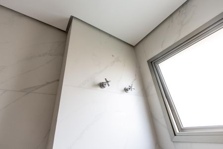 Quarto 1 - Banheiro 2 da Suite Master de apartamento à venda com 4 quartos, 222m² em Perdizes, São Paulo