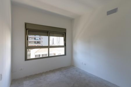 Apartamento à venda com 222m², 4 quartos e 3 vagas Apartamento à venda com 222m², 4 quartos e 3 vagasQuarto 2 - Suite