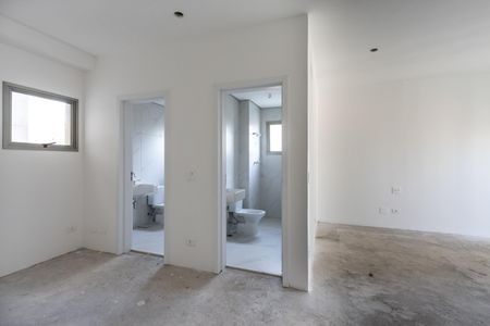 Apartamento à venda com 222m², 4 quartos e 3 vagas Apartamento à venda com 222m², 4 quartos e 3 vagasQuarto 1 - Banheiros da Suite Master