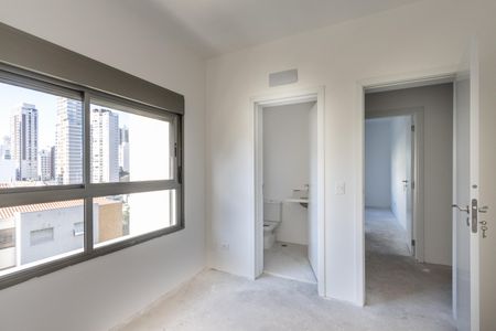 Apartamento à venda com 222m², 4 quartos e 3 vagas Apartamento à venda com 222m², 4 quartos e 3 vagasQuarto 3 - Suite