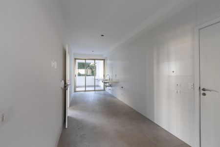 Apartamento à venda com 222m², 4 quartos e 3 vagas Apartamento à venda com 222m², 4 quartos e 3 vagasCozinha