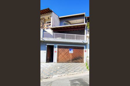 Fachada de casa à venda com 3 quartos, 285m² em Jaguaribe, Osasco