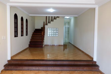 sala de casa à venda com 3 quartos, 285m² em Jaguaribe, Osasco