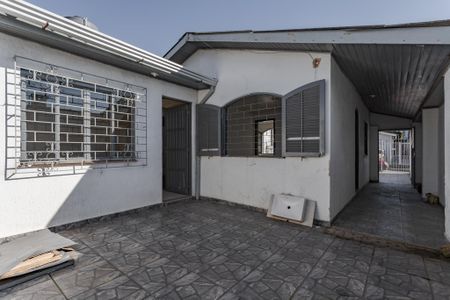 Casa à venda com 153m², 2 quartos e 2 vagas Casa à venda com 153m², 2 quartos e 2 vagasQuintal