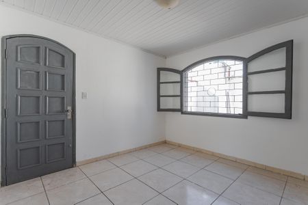 Sala de casa à venda com 2 quartos, 153m² em Costa E Silva, Porto Alegre