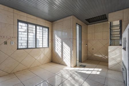 Casa à venda com 153m², 2 quartos e 2 vagas Casa à venda com 153m², 2 quartos e 2 vagasCozinha e Área de Serviço