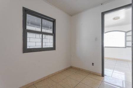 Casa à venda com 153m², 2 quartos e 2 vagas Casa à venda com 153m², 2 quartos e 2 vagasQuarto