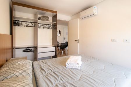 Quarto de apartamento para alugar com 1 quarto, 34m² em Centro, Curitiba