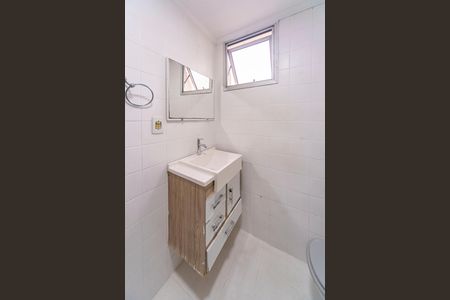 Apartamento à venda com 62m², 2 quartos e 1 vaga Apartamento à venda com 62m², 2 quartos e 1 vagaBanheiro