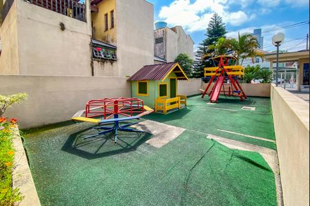 Apartamento à venda com 62m², 2 quartos e 1 vaga Apartamento à venda com 62m², 2 quartos e 1 vagaÁrea comum - Playground