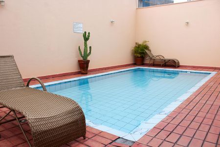 Apartamento à venda com 32m², 1 quarto e 1 vaga Apartamento à venda com 32m², 1 quarto e 1 vagaPiscina