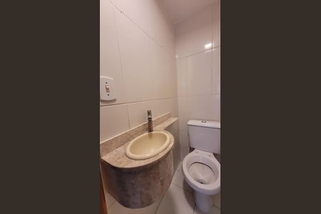 Casa à venda com 74m², 2 quartos e 1 vaga Casa à venda com 74m², 2 quartos e 1 vagaLavabo da Sala