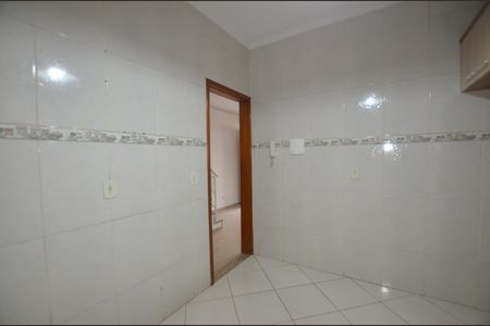 Casa à venda com 74m², 2 quartos e 1 vagaCozinha