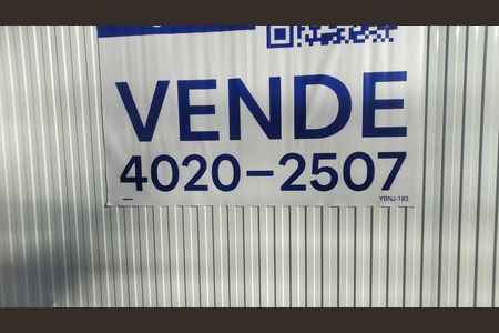 Casa à venda com 74m², 2 quartos e 1 vaga